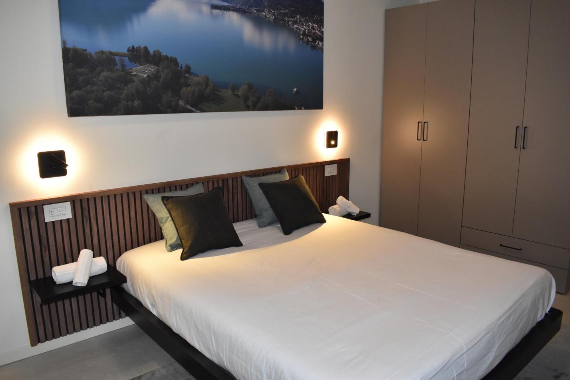 Baia Delle Rose Via Roma 111 Apartment Costa Volpino Cameră foto