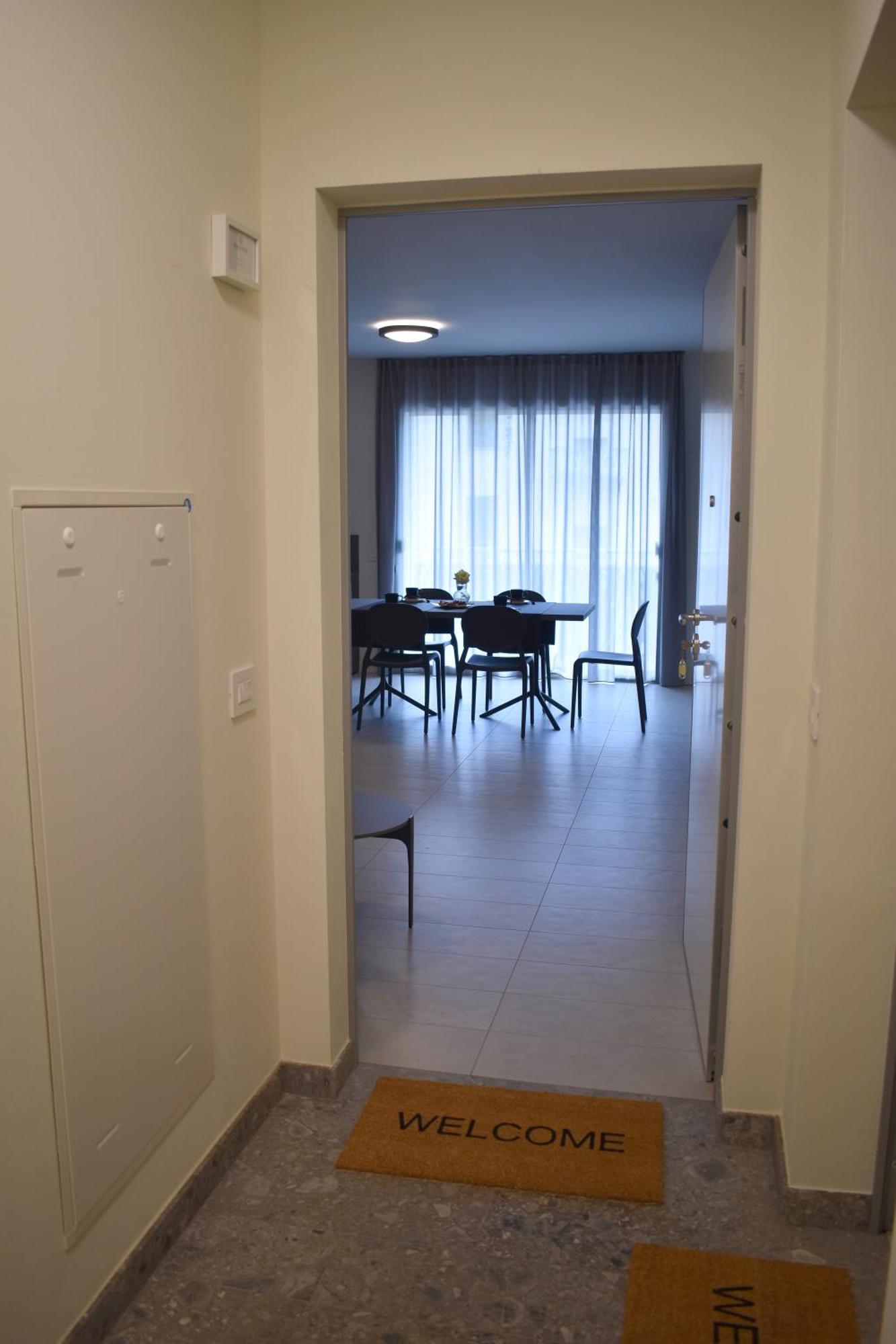Baia Delle Rose Via Roma 111 Apartment Costa Volpino Cameră foto